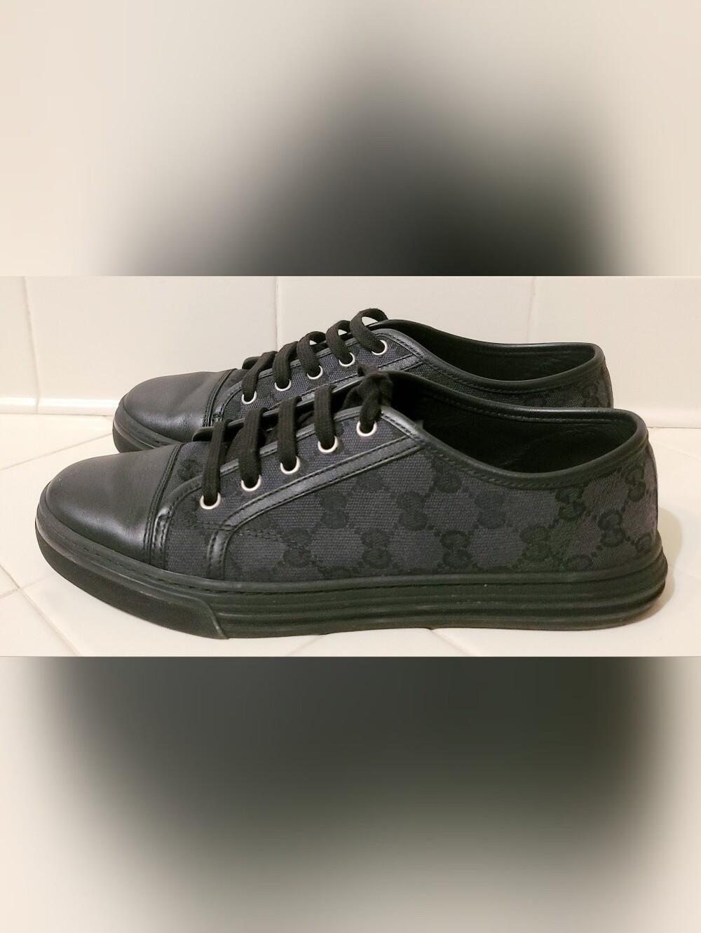 Gucci GG Canvas Low 'Grey Black' Women's  Size  9.5 / EU 39.5 ( No Insoles)